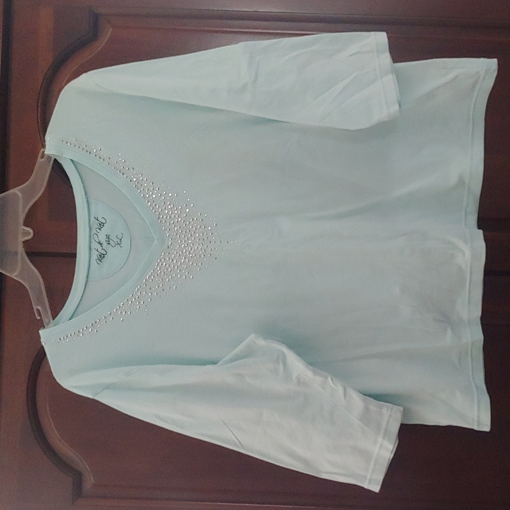 Women's Tee